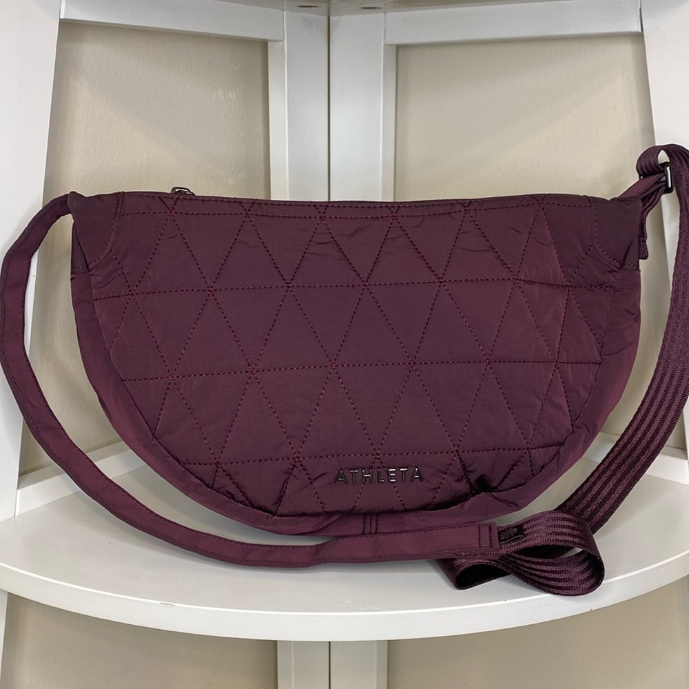 Athleta All About Quilted Crossbody Bag Purse